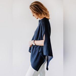 Amma Cocoon in Navy Blue